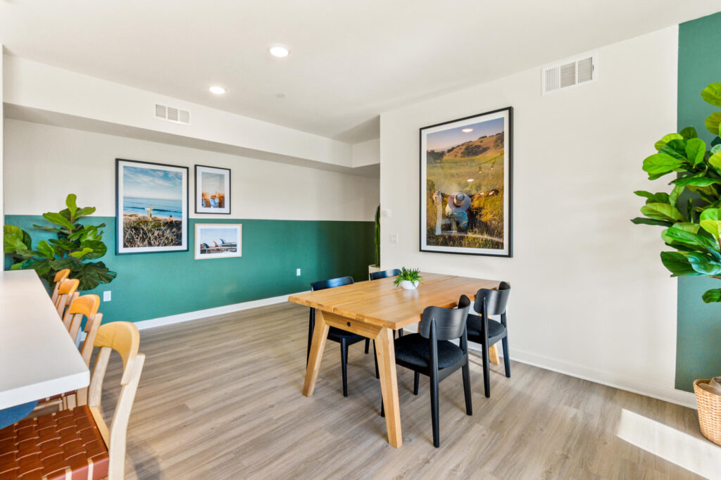 Dining and bar area at The Ascent at Campus of Life Scripps Ranch apartments