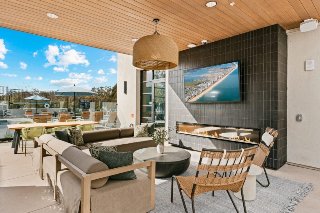 Outdoor Lounge & BBQs exterior with chairs